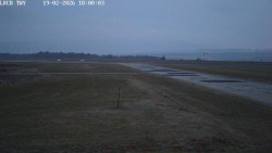 Pojezdová dráha, Runway