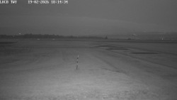 Pojezdová dráha, Runway