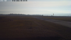 Pojezdová dráha, Runway