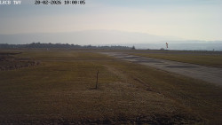 Pojezdová dráha, Runway