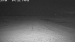 Pojezdová dráha, Runway