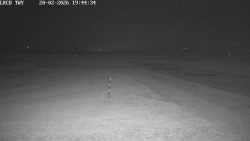 Pojezdová dráha, Runway