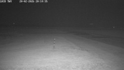 Pojezdová dráha, Runway