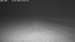 Pojezdová dráha, Runway