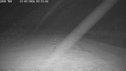 Pojezdová dráha, Runway