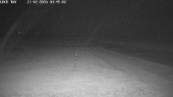 Pojezdová dráha, Runway