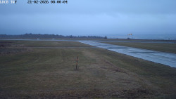 Pojezdová dráha, Runway