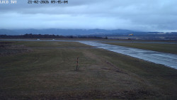 Pojezdová dráha, Runway