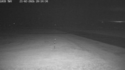 Pojezdová dráha, Runway