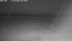 Pojezdová dráha, Runway