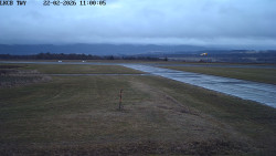 Pojezdová dráha, Runway