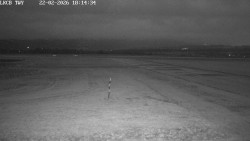 Pojezdová dráha, Runway