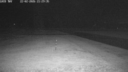 Pojezdová dráha, Runway