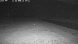 Pojezdová dráha, Runway