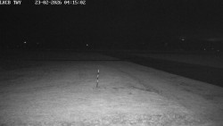 Pojezdová dráha, Runway