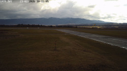 Pojezdová dráha, Runway