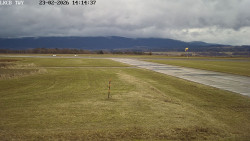 Pojezdová dráha, Runway