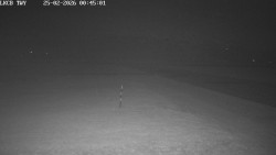 Pojezdová dráha, Runway