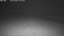 Pojezdová dráha, Runway