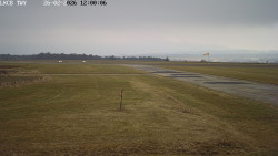 Pojezdová dráha, Runway