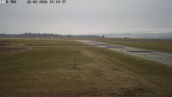 Pojezdová dráha, Runway