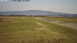 Pojezdová dráha, Runway