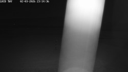 Pojezdová dráha, Runway