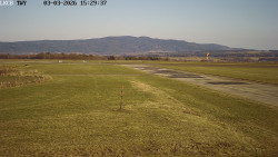 Pojezdová dráha, Runway