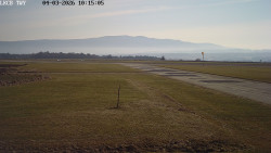 Pojezdová dráha, Runway