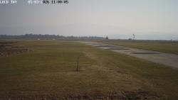 Pojezdová dráha, Runway