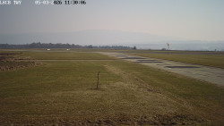 Pojezdová dráha, Runway