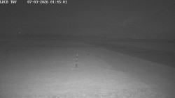 Pojezdová dráha, Runway