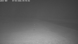 Pojezdová dráha, Runway