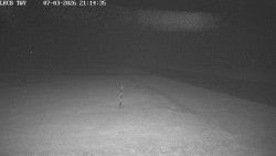 Pojezdová dráha, Runway