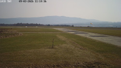 Pojezdová dráha, Runway