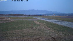 Pojezdová dráha, Runway