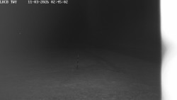 Pojezdová dráha, Runway