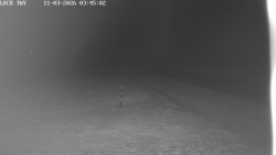 Pojezdová dráha, Runway