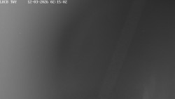 Pojezdová dráha, Runway