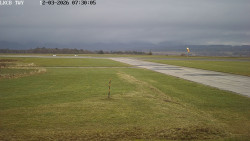 Pojezdová dráha, Runway