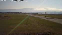 Pojezdová dráha, Runway