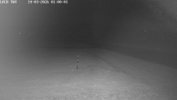 Pojezdová dráha, Runway