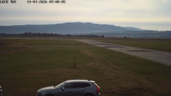 Pojezdová dráha, Runway