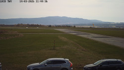 Pojezdová dráha, Runway