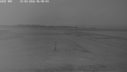 Pojezdová dráha, Runway