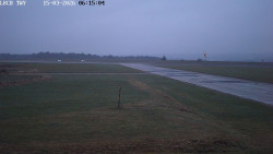 Pojezdová dráha, Runway