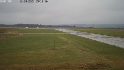 Pojezdová dráha, Runway