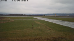 Pojezdová dráha, Runway