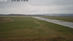 Pojezdová dráha, Runway