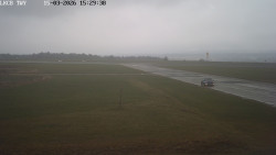 Pojezdová dráha, Runway